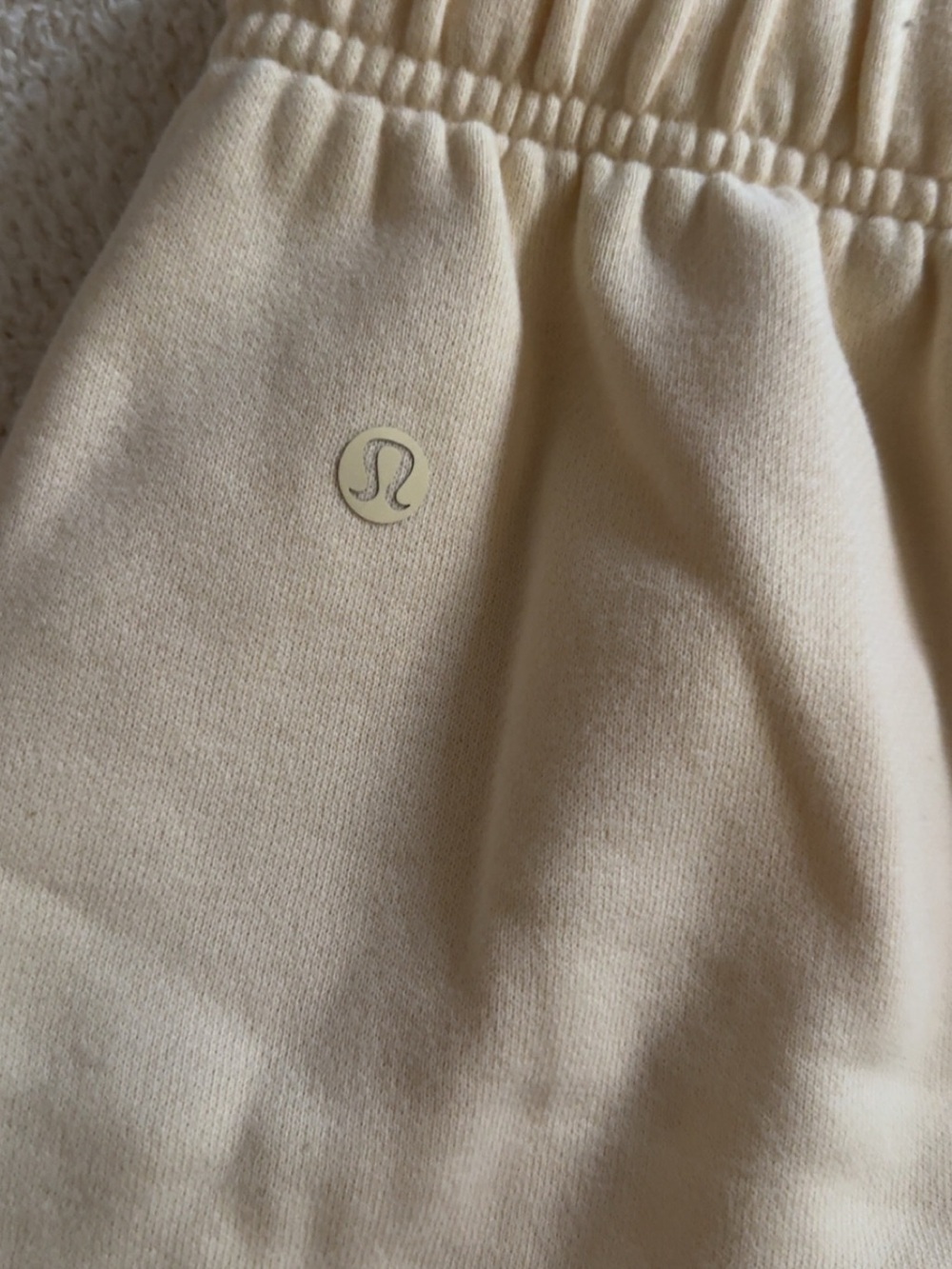lululemon Scuba Shorts - Picture 3 of 5
